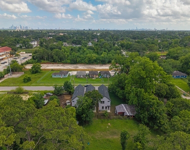 892 Paul Quinn St - Photo Thumbnail 21