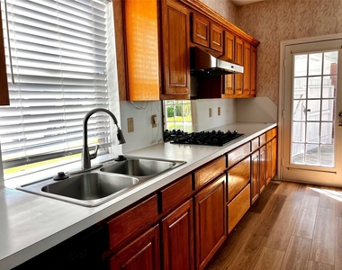 16911 Ascot Meadow Drive - Photo Thumbnail 15