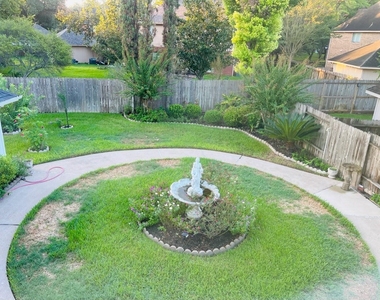 16911 Ascot Meadow Drive - Photo Thumbnail 16