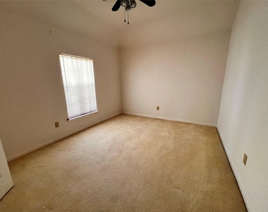 16911 Ascot Meadow Drive - Photo Thumbnail 19