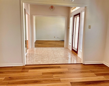16911 Ascot Meadow Drive - Photo Thumbnail 6