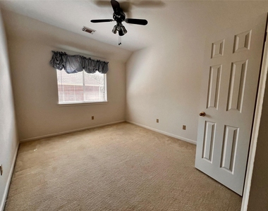 16911 Ascot Meadow Drive - Photo Thumbnail 20