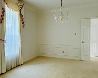 16911 Ascot Meadow Drive - Photo Thumbnail 4