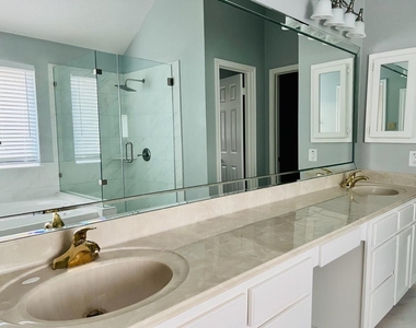 16911 Ascot Meadow Drive - Photo Thumbnail 14