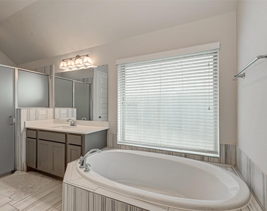 3510 Auburn Creek Circle - Photo Thumbnail 15