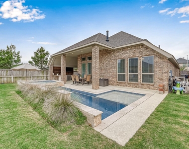 3510 Auburn Creek Circle - Photo Thumbnail 37
