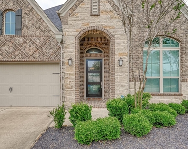 3510 Auburn Creek Circle - Photo Thumbnail 4