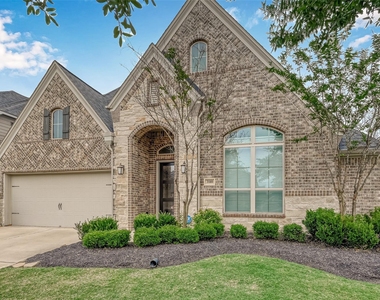 3510 Auburn Creek Circle - Photo Thumbnail 1