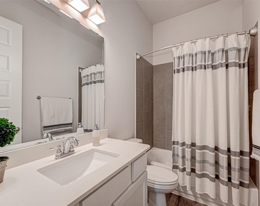 3510 Auburn Creek Circle - Photo Thumbnail 25