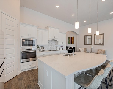 3510 Auburn Creek Circle - Photo Thumbnail 32