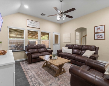 28987 Birch Green Way - Photo Thumbnail 10