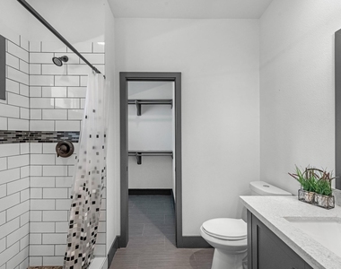 5802 Kansas Street - Photo Thumbnail 7
