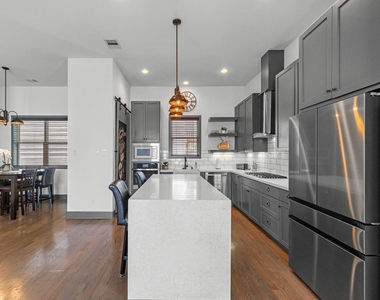 5802 Kansas Street - Photo Thumbnail 13