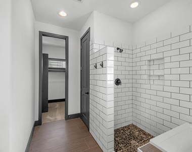 5802 Kansas Street - Photo Thumbnail 24