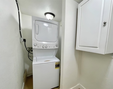 301 Tabor Street - Photo Thumbnail 13