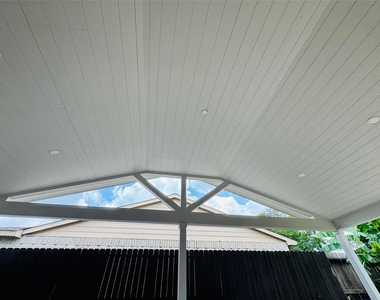 24131 Four Sixes Lane - Photo Thumbnail 7