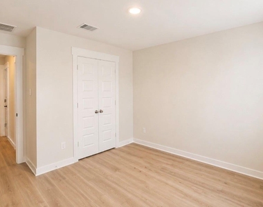 4612 Spoon Bill Cove Drive - Photo Thumbnail 3