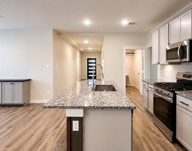 4612 Spoon Bill Cove Drive - Photo Thumbnail 7