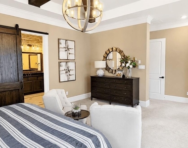 2418 Sandhill Crest Lane - Photo Thumbnail 16