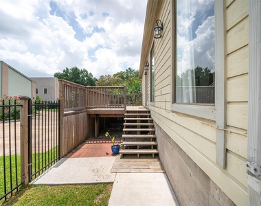 2402 Intrepid Way - Photo Thumbnail 9