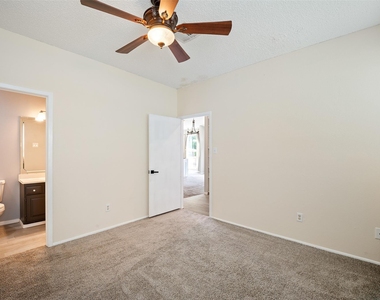 2402 Intrepid Way - Photo Thumbnail 21