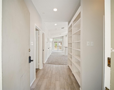 2402 Intrepid Way - Photo Thumbnail 14