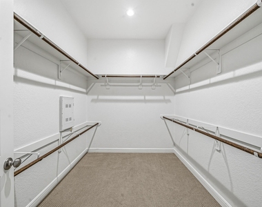 9908 Prairie House Lane - Photo Thumbnail 28