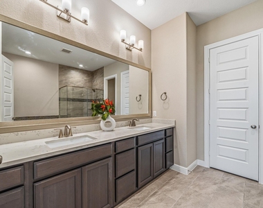9908 Prairie House Lane - Photo Thumbnail 26