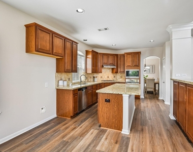 28134 Kudzu Drive - Photo Thumbnail 14