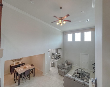 13422 Preston Cliff Court - Photo Thumbnail 4