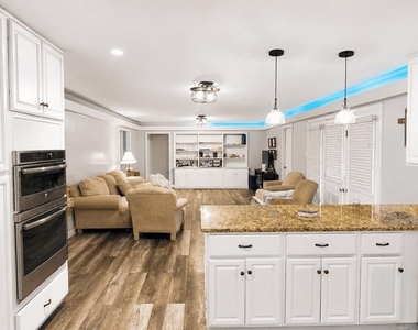 1139 Mainland Drive - Photo Thumbnail 2