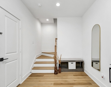 2015 Cochran Street - Photo Thumbnail 2
