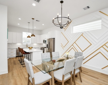 2015 Cochran Street - Photo Thumbnail 8