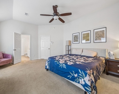 24027 Floragate Drive - Photo Thumbnail 13