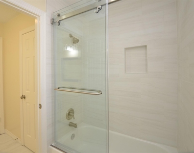4916 Inker Street - Photo Thumbnail 12