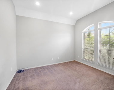 24247 Via Vitani Drive - Photo Thumbnail 5