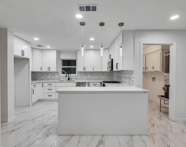 4023 Laverock Road - Photo Thumbnail 1