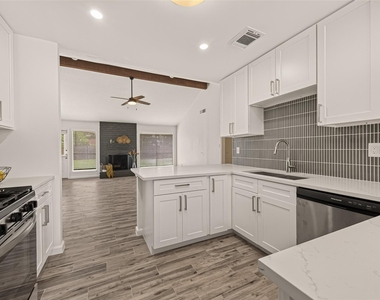 22314 N Fork Drive - Photo Thumbnail 11
