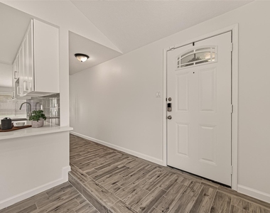 22314 N Fork Drive - Photo Thumbnail 3