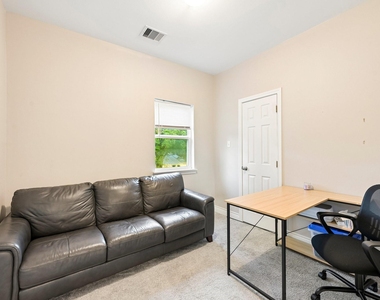 210 Garrotsville Street - Photo Thumbnail 25