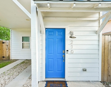 210 Garrotsville Street - Photo Thumbnail 11