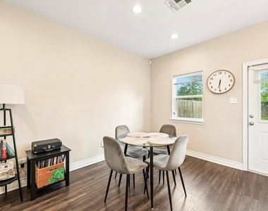 210 Garrotsville Street - Photo Thumbnail 17