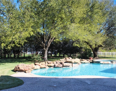 19907 Stone Lake Circle - Photo Thumbnail 32