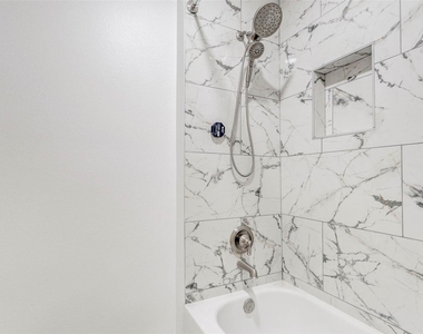 26511 Cresent Cove Lane - Photo Thumbnail 24