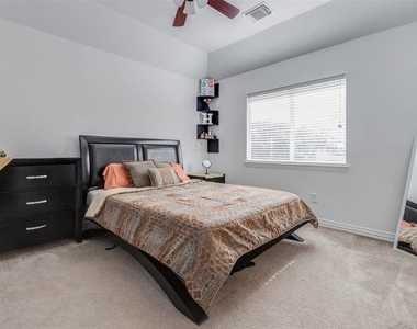 26511 Cresent Cove Lane - Photo Thumbnail 23