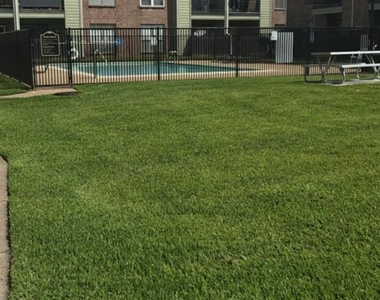 18800 Egret Bay Boulevard - Photo Thumbnail 4