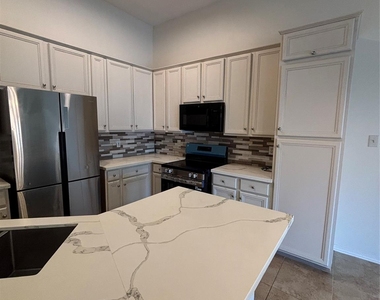10735 Norchester Village - Photo Thumbnail 8