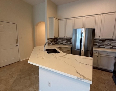 10735 Norchester Village - Photo Thumbnail 7