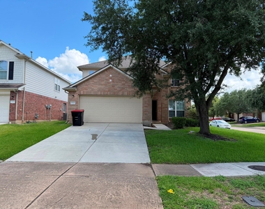 17923 Hollow Hill Lane - Photo Thumbnail 1
