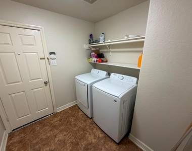 17923 Hollow Hill Lane - Photo Thumbnail 18